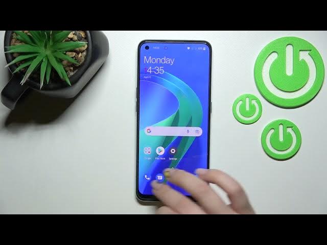 Video thumbnail for How to Enable / Disable Google Feed in MOTOROLA Moto G42