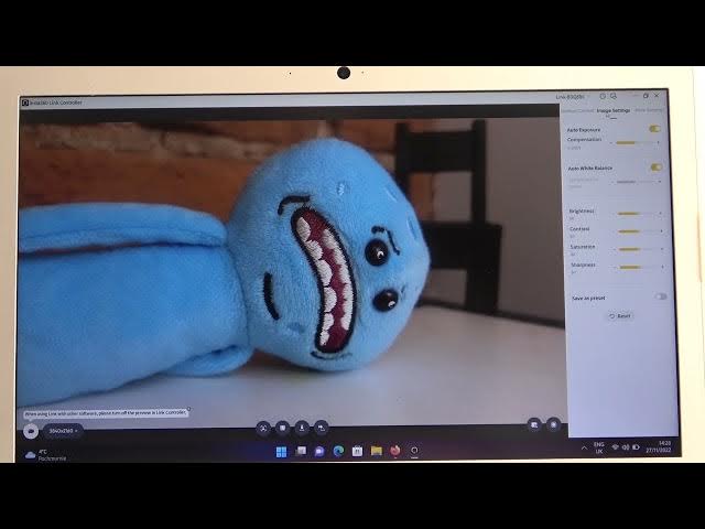 Video thumbnail for Insta 360 Link Webcam - How To Enable & Disable Auto White Balance