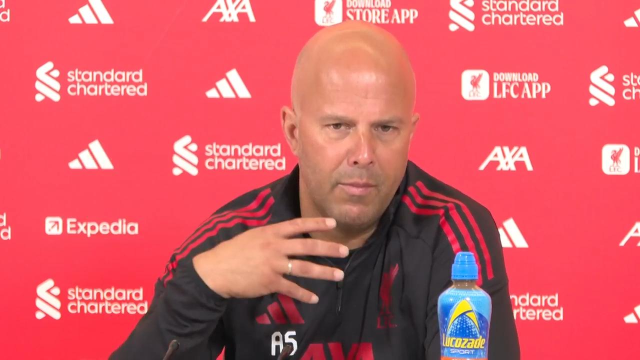 'Video thumbnail for 'Don't expect 90 minutes every game' - Slot on building up Isak fitness'