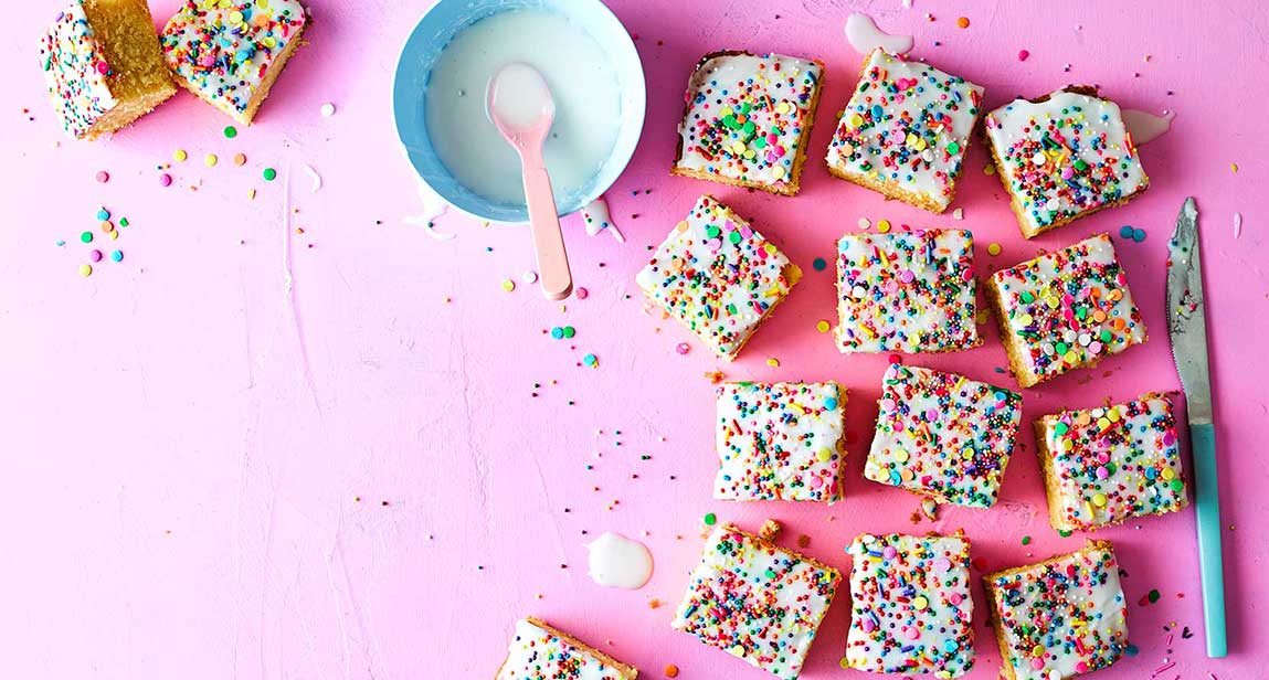 Video thumbnail for School-days sprinkle sponge