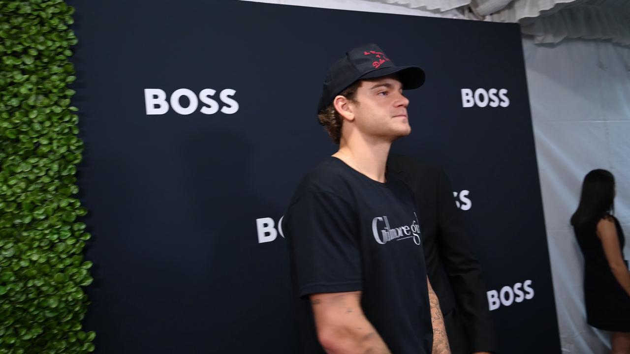 Video thumbnail for NY: Sports Illustrated Beyond the Pitch New York - Arrivals 19.
