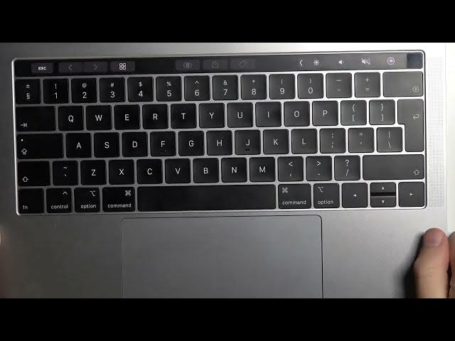 Video thumbnail for ASUS ROG Strix GO 2.4 - How To Connect With MacBook