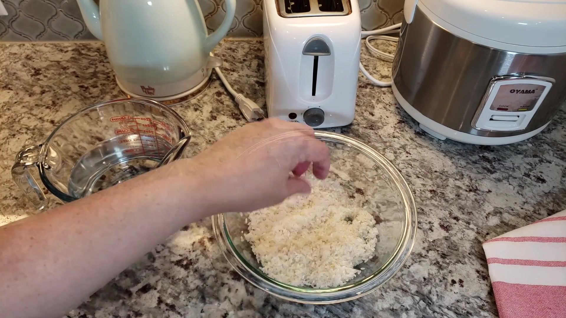 Video thumbnail for Chocolate Horchata Recipe ¦ Creamy Chocolate Rice Milk Drink (1080p 30fps H264 128kbit AAC English)