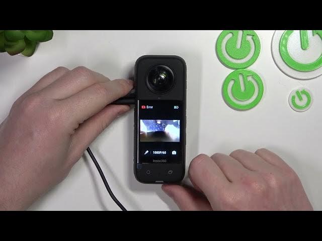 Video thumbnail for Insta 360 X3 - How To Access Toolbar