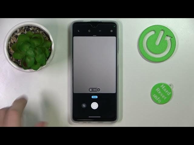 Video thumbnail for Motorola Moto G62 5G - How To Scan Document And Create PDF File