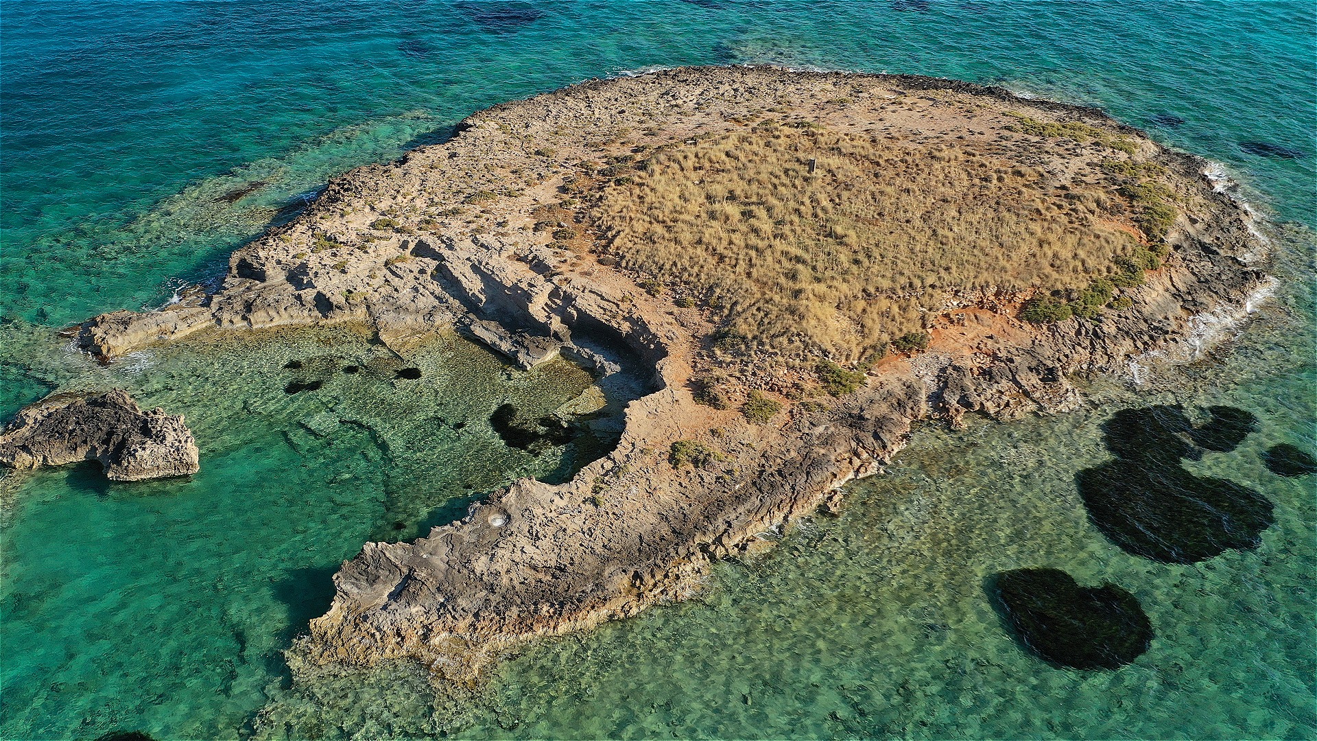 Video thumbnail for These Mysterious Underwater Cities Are Incredible