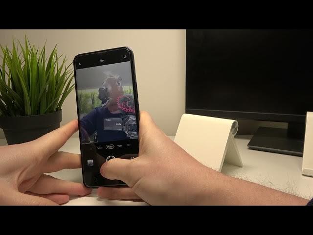 Video thumbnail for How to Take a Selfie on the VIVO Y35 - Shoot a Photo from Frontal Camera