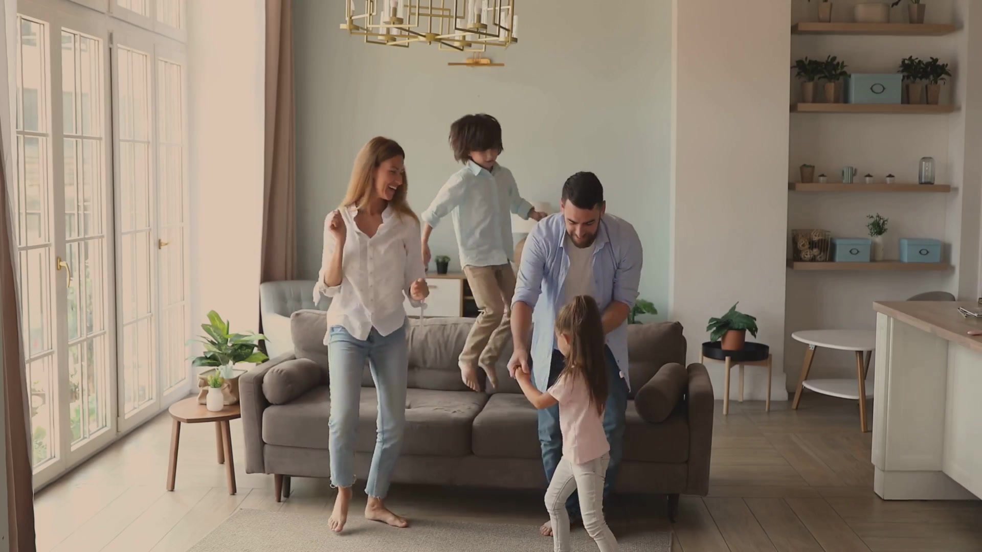 'Video thumbnail for How UV Light Purifies Your Home's Air'
