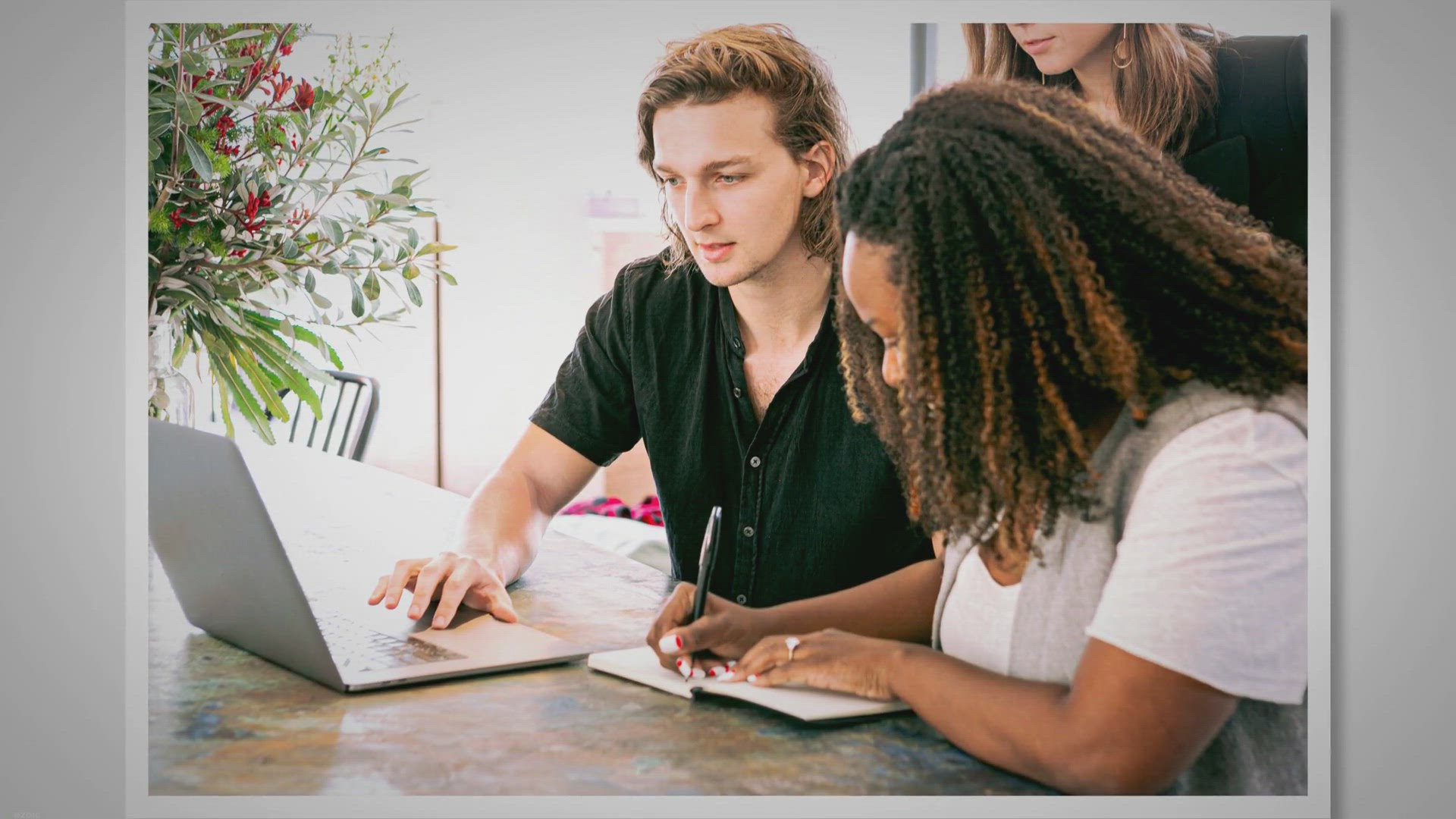 Video thumbnail for Revolutionizing the Workplace: Unleashing the Power of AI to Automate Tasks and Boost Efficiency