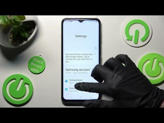 Video thumbnail for How to Turn On / Off Auto Correction on Samsung Galaxy M33 - Predictive Text