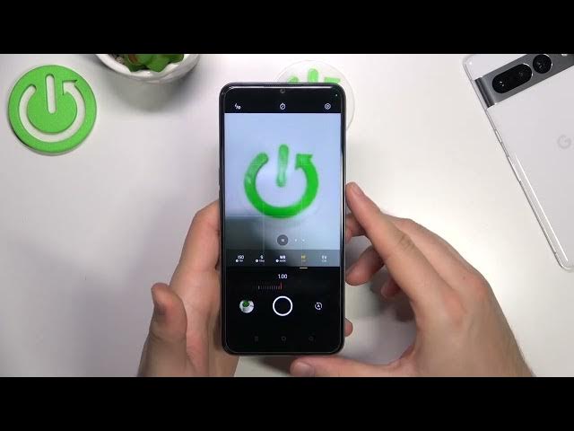 Video thumbnail for How to Use Camera Pro Mode on OPPO A57s