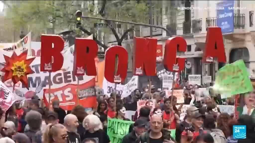 Video thumbnail for Argentines protest Milei's austerity, demanding higher wages and public spending