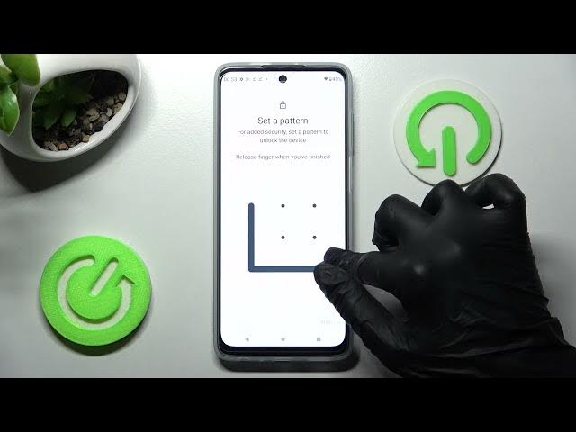 Video thumbnail for How To Setup Screen Lock On Motorola Moto G62