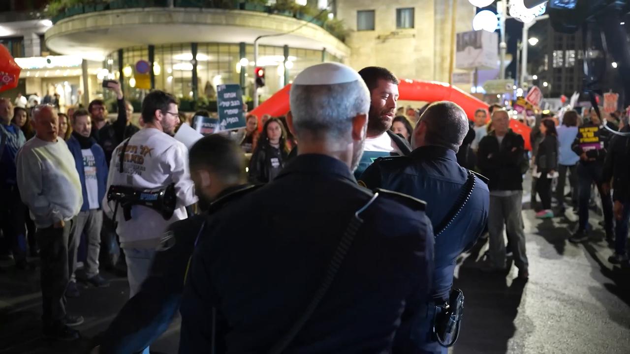 Video thumbnail for Anti-government demonstrators face police intervention during Jerusalem protest.