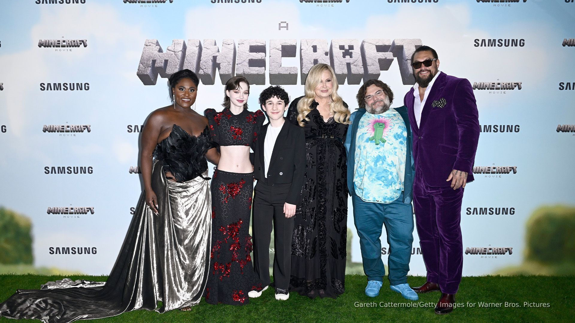 Video thumbnail for 'Chicken jockey'? The viral moment causing 'Minecraft' theater disruptions