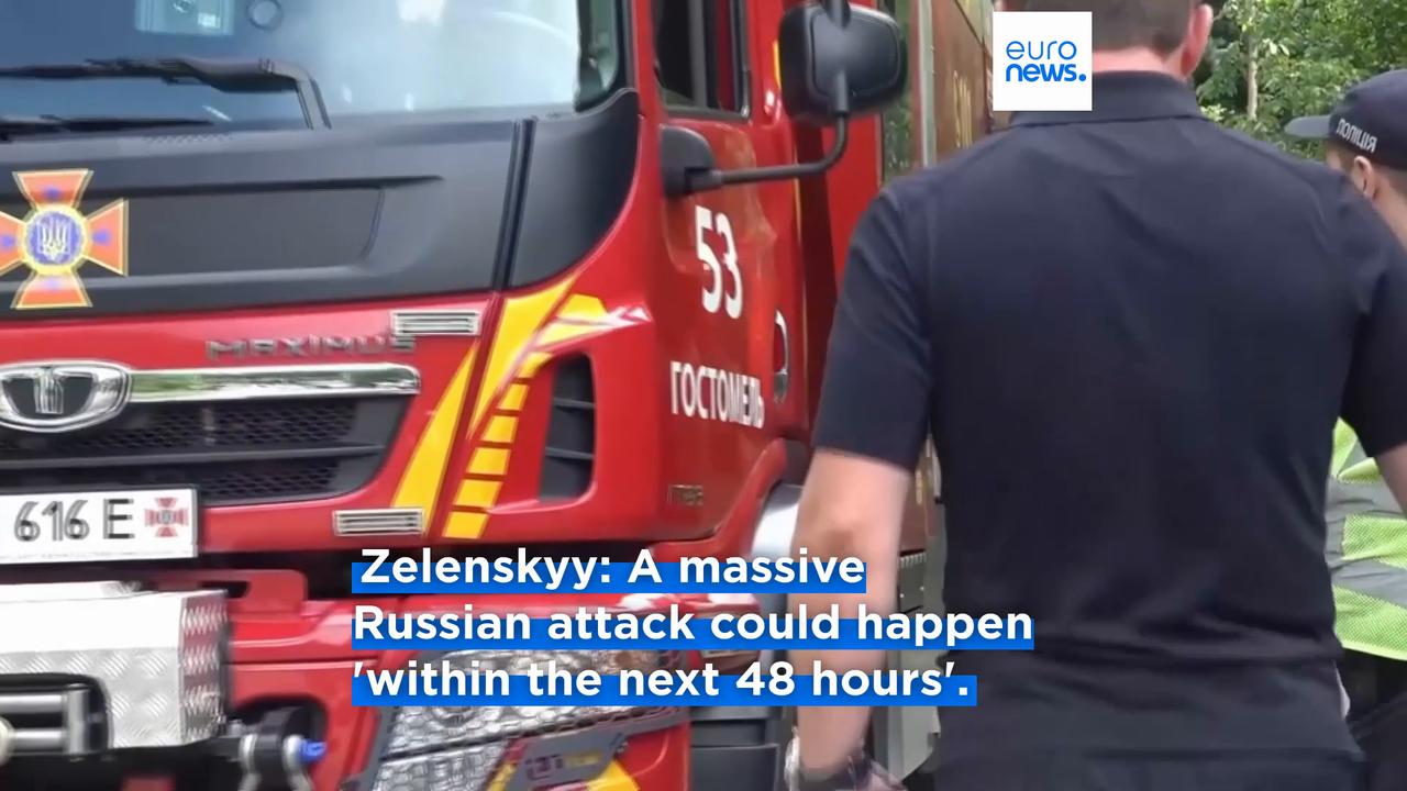Video thumbnail for Zelenskyy warns of 'massive' Russian attack within 48 hours