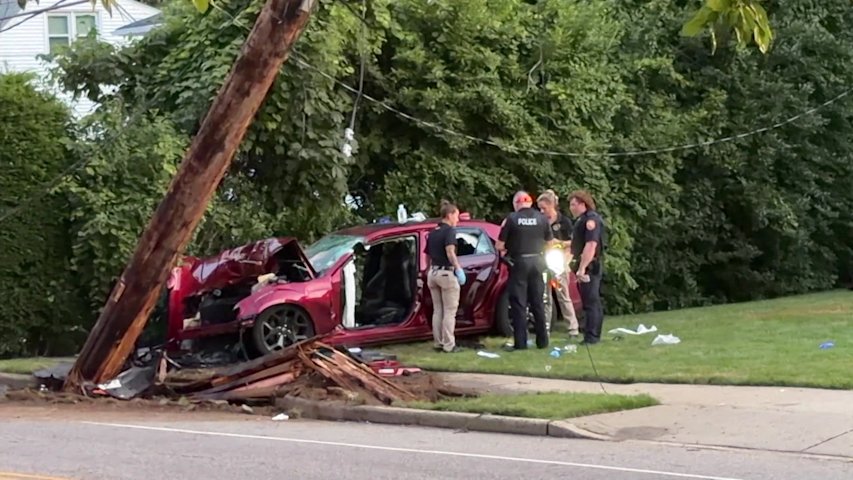 Video thumbnail for Driver killed after crashing into utility pole in Roosevelt, 3 passengers injured