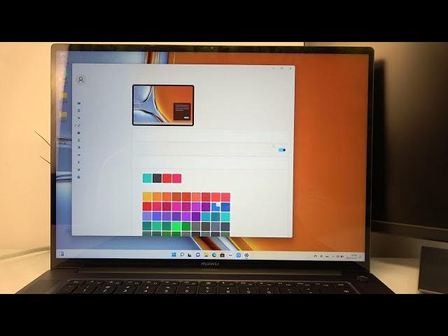 Video thumbnail for HUAWEI MateBook 16s - How To Change Dark & Light Theme