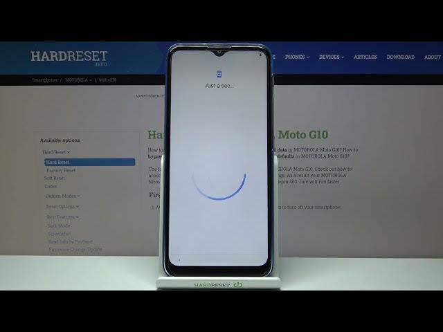 Video thumbnail for How to Set Up the System on the MOTOROLA Moto G10 - First Launch