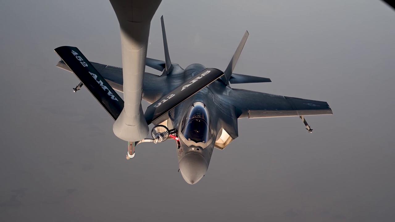 Video thumbnail for Saudi Arabia: KC-135 Tanker Refuels F-35C Fighter Jets During Air Force Mission.