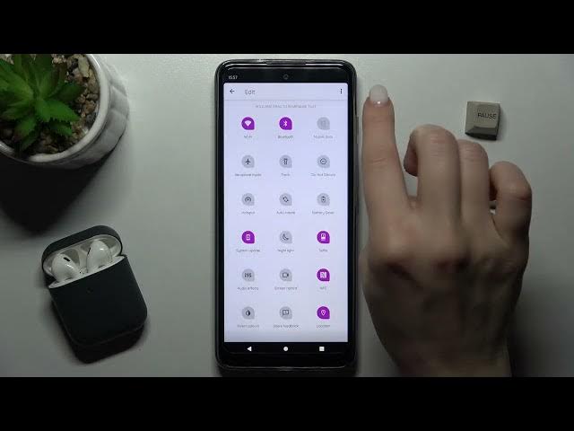 Video thumbnail for How to Adjust Notification Panel Shortcuts on Motorola Moto G60s – Customize Top Bar