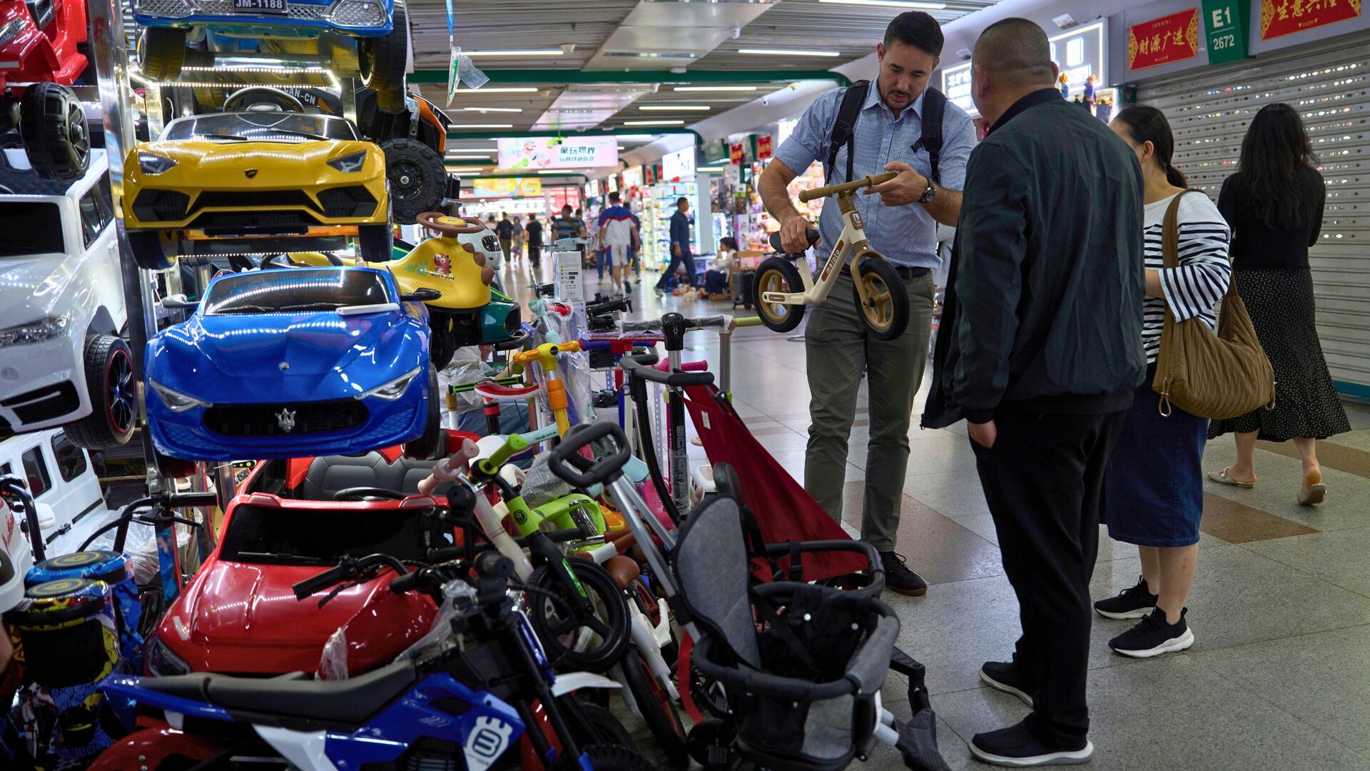 Video thumbnail for China’s export market hit as war on Iran hurts traders reliant on Middle East orders