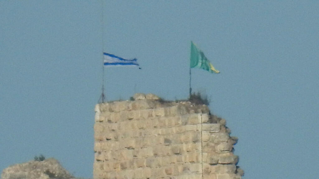 Video thumbnail for Israel seizes strategic Beaufort Castle in Lebanon, issues new evacuation orders