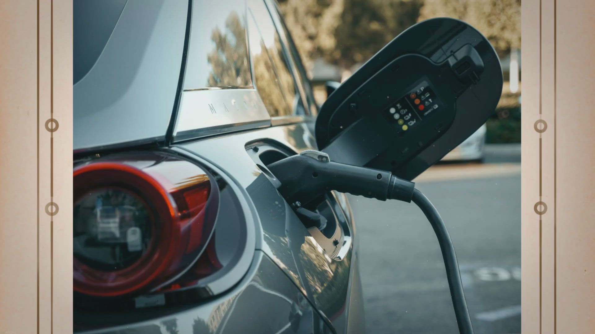 Video thumbnail for Why is my Energizer Battery Charger Flashing? 5 Reasons