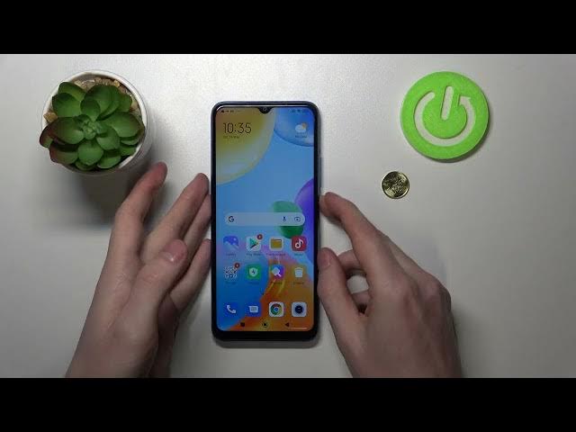 Video thumbnail for What Size Does XIAOMI Redmi 10C 5G Have? – Hand Size Comparison