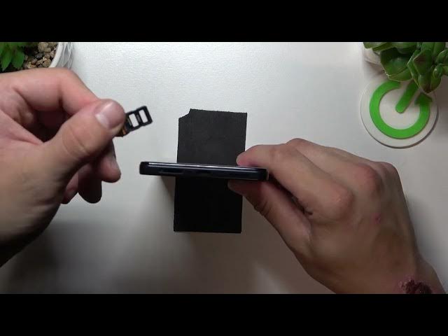 Video thumbnail for Does the POCO F4 Phone Has a Slot for an SD Card? Let's Figure Out!