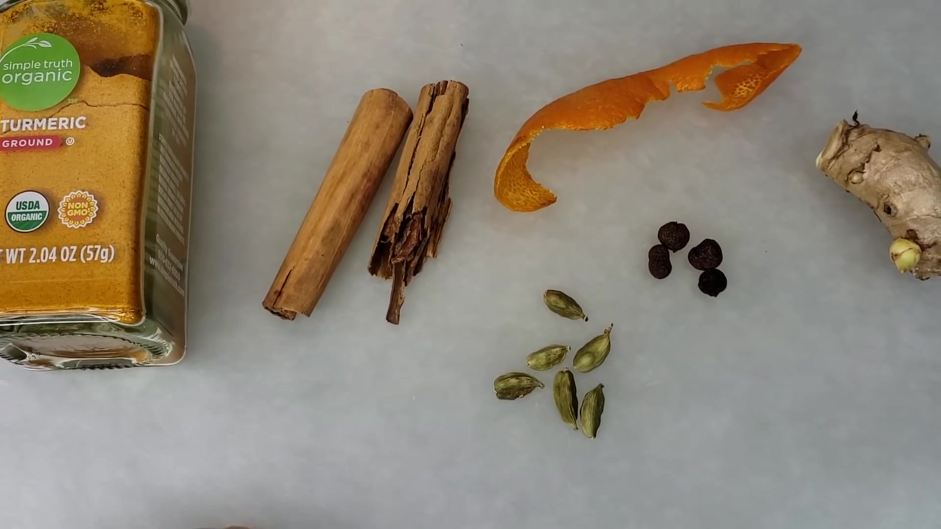 Video thumbnail for GOLDEN MILK LATTE ¦ Iced Golden Latte ¦ Turmeric Ginger Latte Recipe (1080p 30fps H264 128kbit AAC)