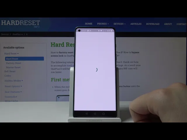 Video thumbnail for Google Pay Configuration - OnePlus 8 & Secure Payments