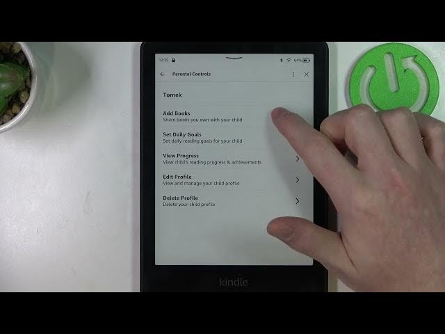 Video thumbnail for Amazon Kindle Paperwhite 11th Generation - How To Add & Remove Books From Kids Profile