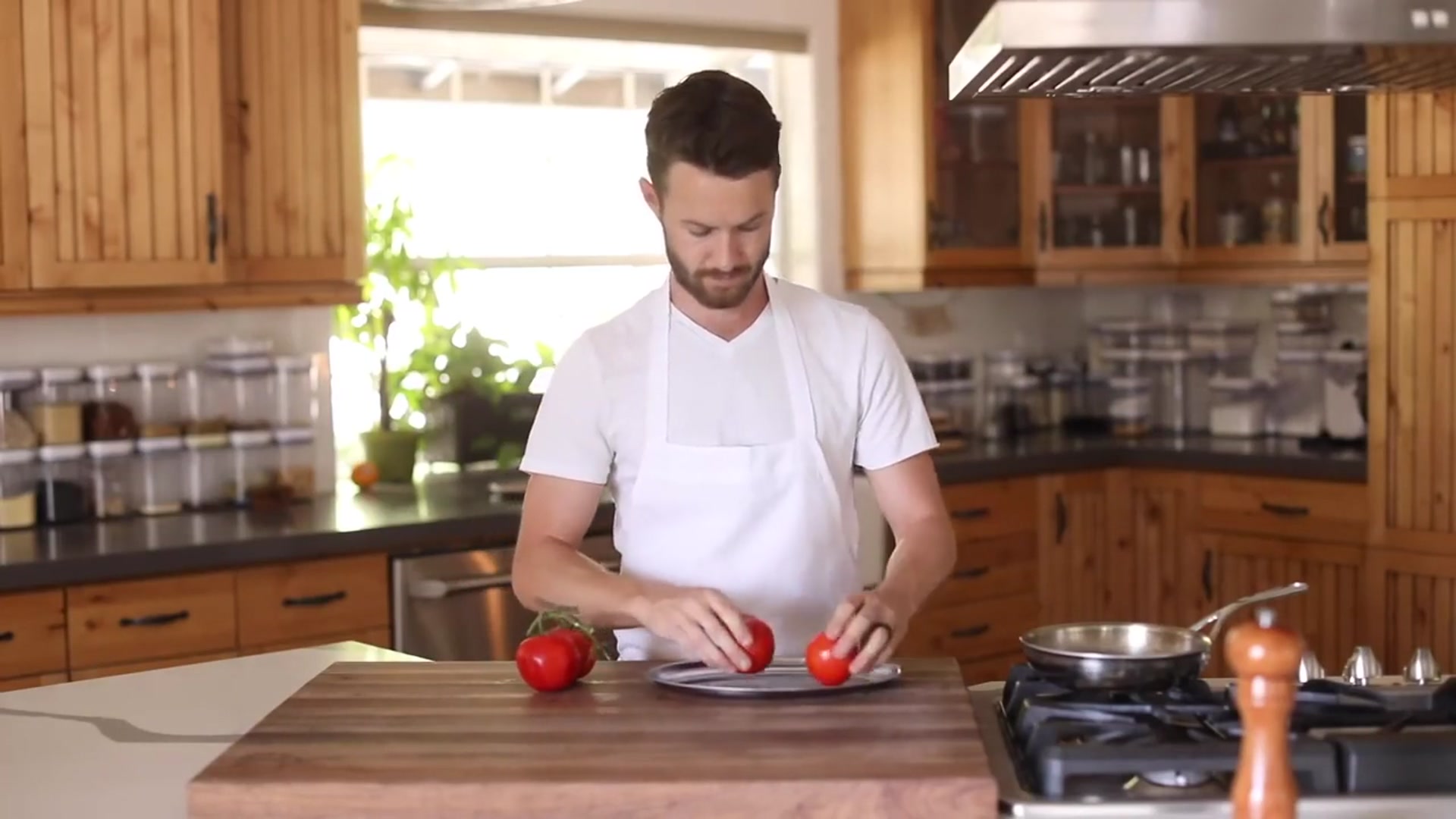 'Video thumbnail for Toasted Ravioli & Tomato Jam'