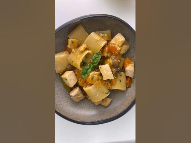 Video thumbnail for MEZZO PACCHERO ALLO SPADA 🐟#cuisineitalienne #pasta #cooking #pescespada