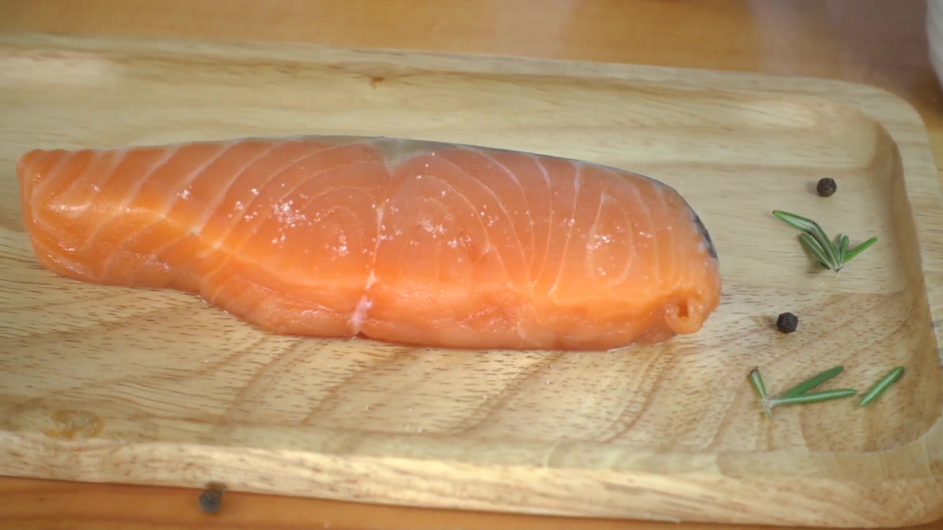Video thumbnail for Texas Roadhouse Salmon Recipe