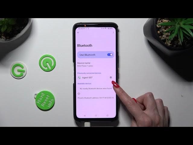 Video thumbnail for How to Connect a Bluetooth Accessory to a ASUS ROG Phone 7 - Setting Up a Bluetooth Connection