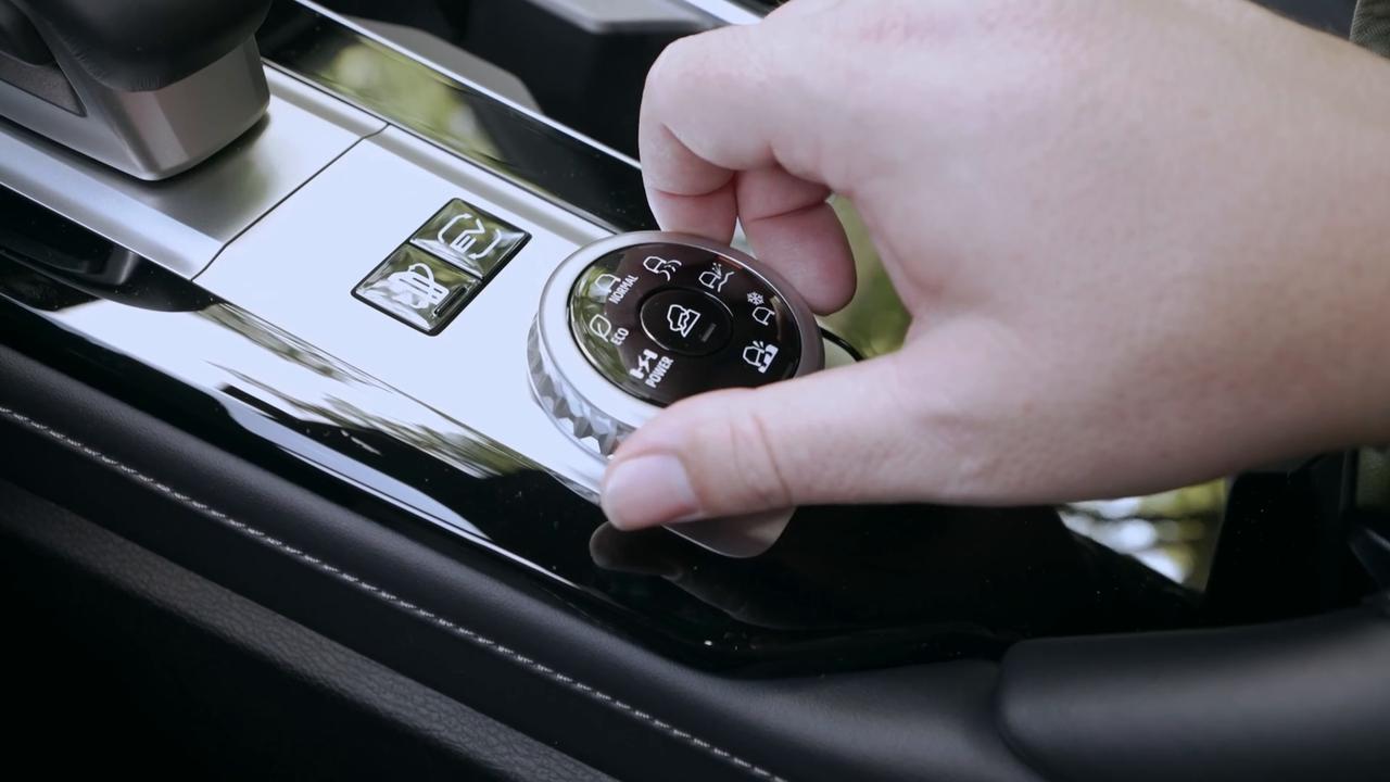 Video thumbnail for 2026 Mitsubishi Outlander PHEV Gets More Range and Power