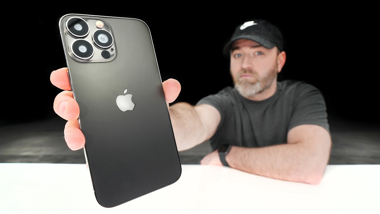 Video thumbnail for iPhone 13 Pro Max Early Look
