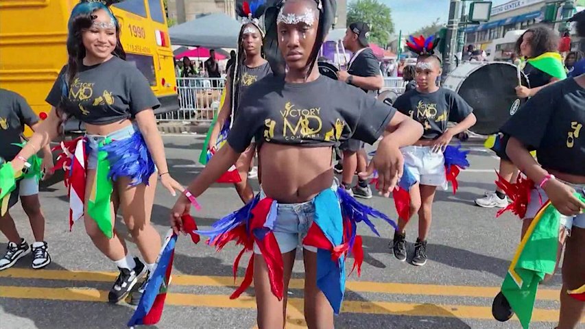 Video thumbnail for Suga Candy Mas prepares to dazzle Brooklyn's West Indian Day parade with feathers, gems and Caribbean pride