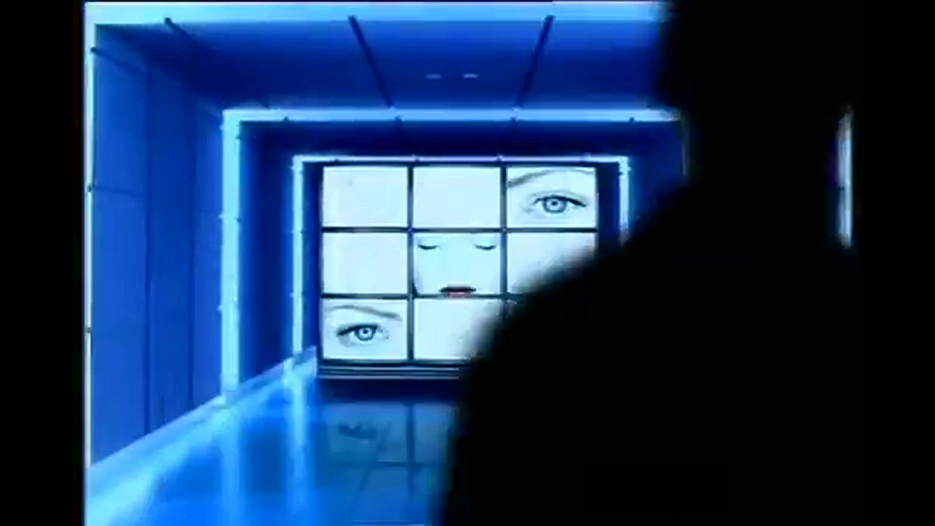 'Video thumbnail for Y2K Cacharel Lou Lou Commercial'
