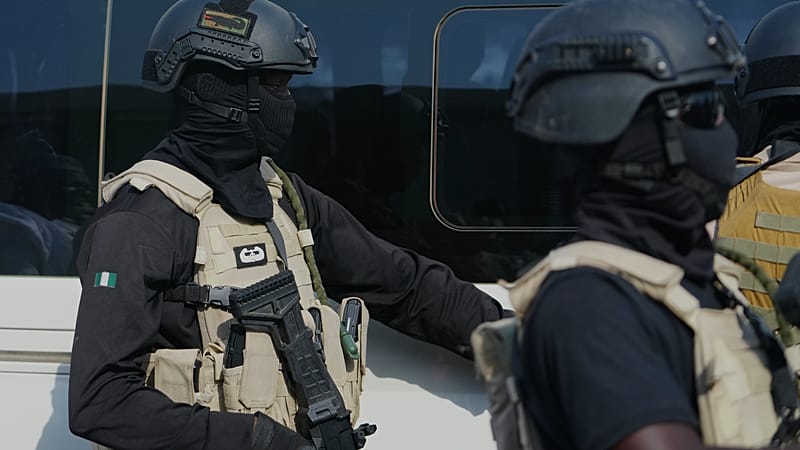 Video thumbnail for 300 convictions: Nigeria sees mass trial for terrorism suspects