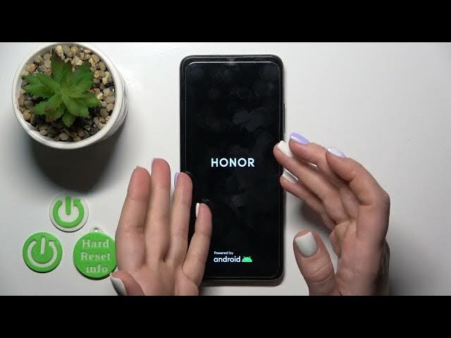 Video thumbnail for How to Power On the HONOR X7A Device - Switch On the Smartphone