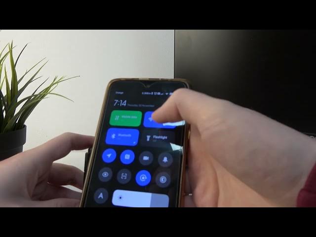 Video thumbnail for Sony ZV 01 - How To Transfer Photos & Videos To Smartphone