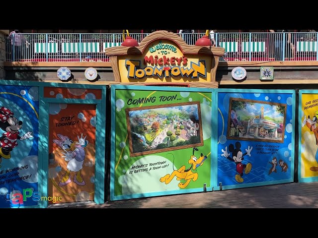 Video thumbnail for Mickey's Toontown Wall and Sign - Disneyland