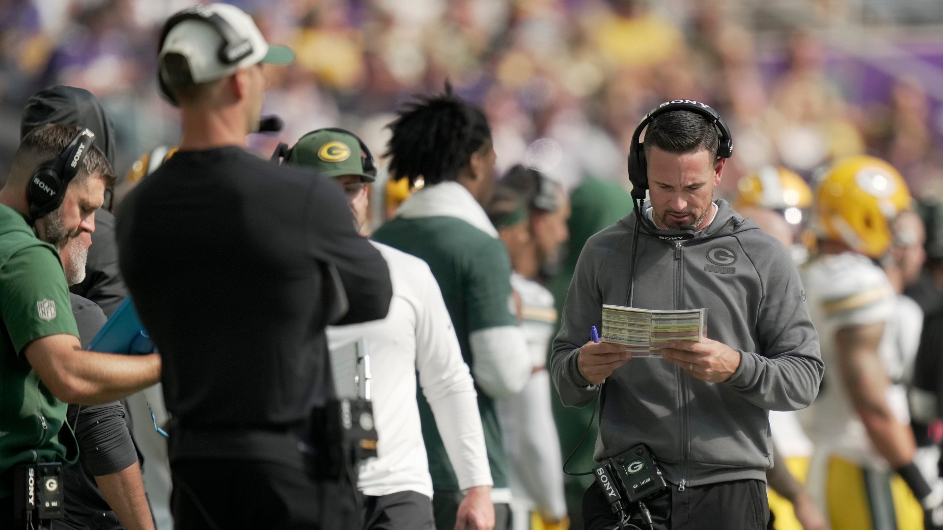 Video thumbnail for Green Bay Packers' Struggles: Can They Turn It Around?