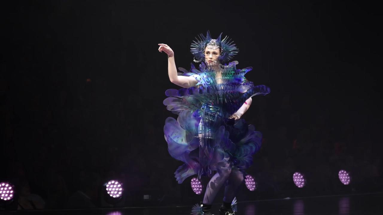 Video thumbnail for New Zealand: World of WearableArt Show Opens in Wellington.