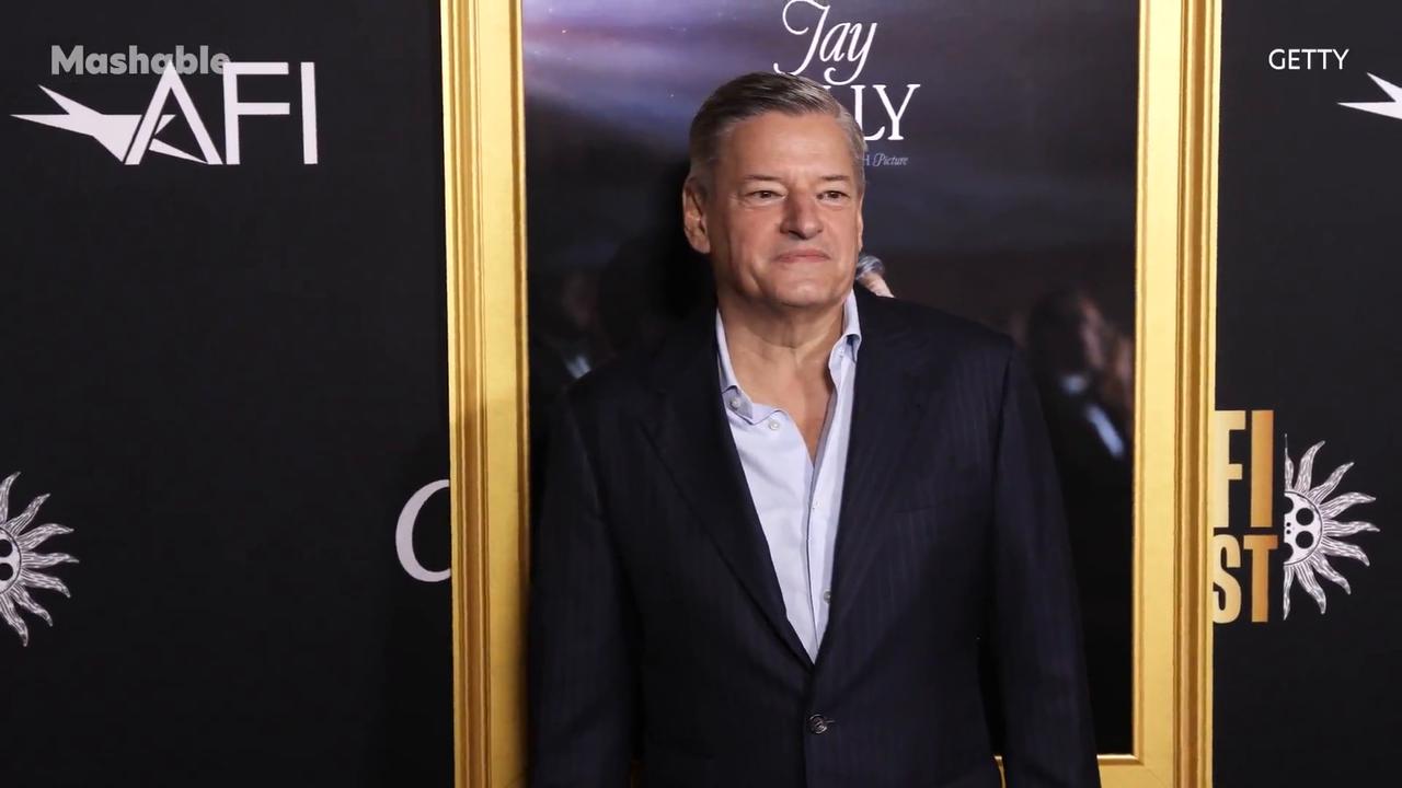 Video thumbnail for Netflix and Paramount's bidding war over Warner Bros, explained