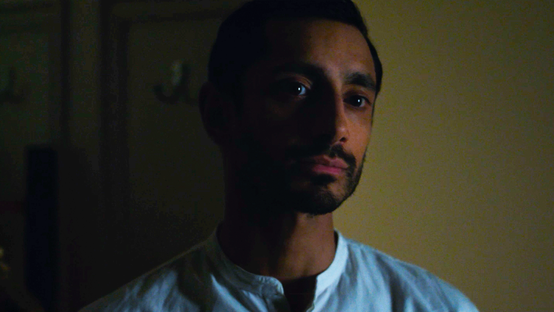 Video thumbnail for Hamlet: Exclusive Clip