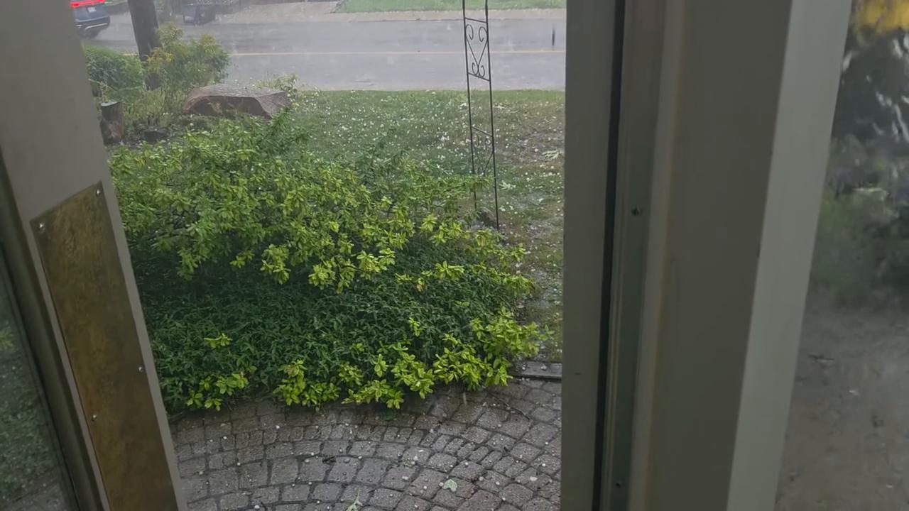 Video thumbnail for Canada: Strong Winds, Rain, and Large Hail Pound Southwestern Ontario 2.